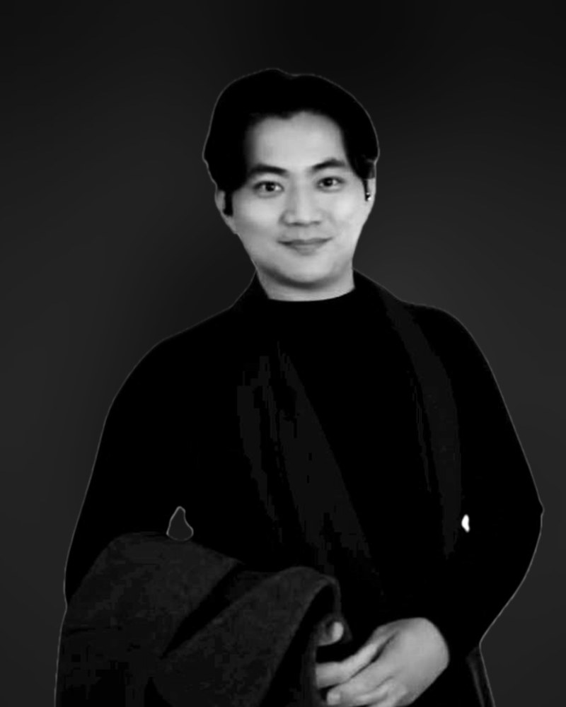 無白丁會所共同創辦人 Shon 黑白人像